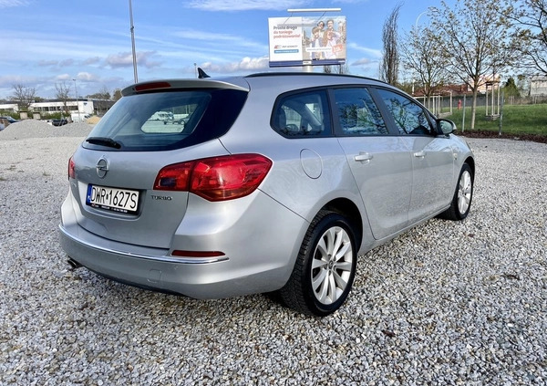 Opel Astra cena 29990 przebieg: 190000, rok produkcji 2012 z Milanówek małe 352